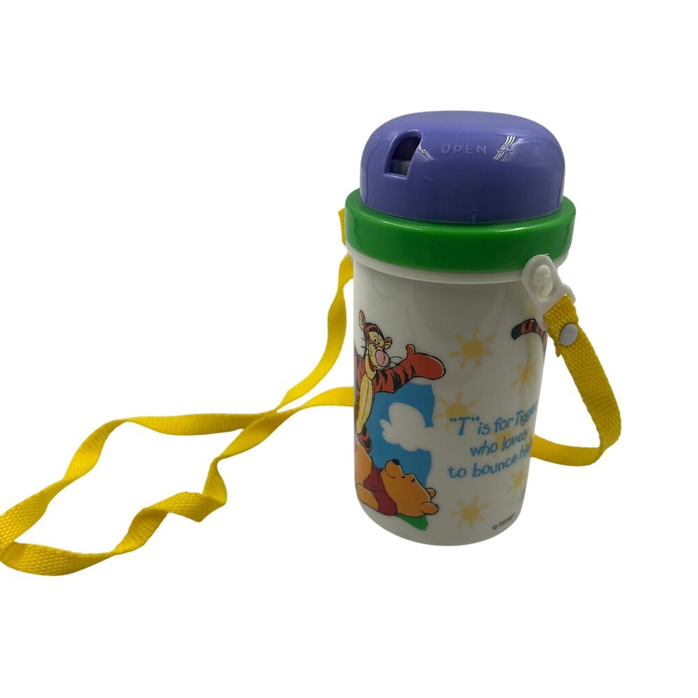 Disney Zak Designs Pooh & Tigger 16 oz Twist Straw Lid Canteen W Strap‎ NOS